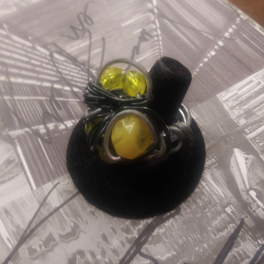 Jewelry - Picture 7 of 10